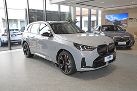 2025款宝马X3 M50 xDrive