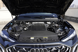 2026款奥迪Q5L 智混豪华型