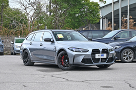 2026款宝马M3旅行版 M xDrive 雷霆版