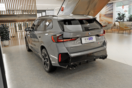 2026款宝马X1 M35Li