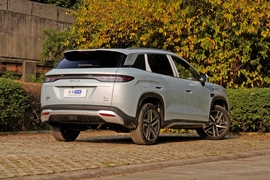 2026款比亚迪宋L DM-i 130KM超越型