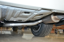 2024款丰田埃尔法 双擎 2.5L 尊贵版