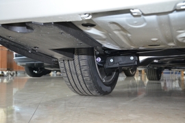 2024款丰田埃尔法 双擎 2.5L 尊贵版