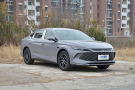 2026款比亚迪秦L DM-i 210KM超越型