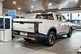 2025款郑州日产Z9 GE PHEV 135KM 后驱智享版