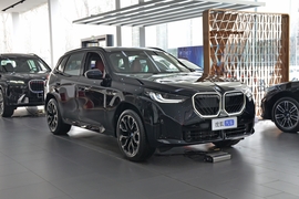 2026款宝马X3 xDrive30L 领先型 M运动曜夜套装