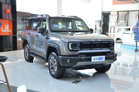 2026款北京越野BJ40 2.0T 巨幕标准版