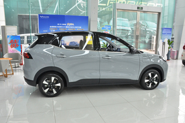 2024款五菱缤果PLUS 330km 五座版