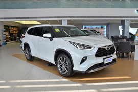 2026款丰田汉兰达 2.5L智能电混双擎四驱豪华版 7座