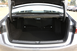 2026款比亚迪秦PLUS DM-i 210KM超越型