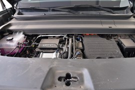 2025款方程豹钛7 PHEV 200KM两驱Max版