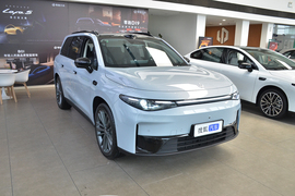 2026款零跑C16 580尊享版 6座