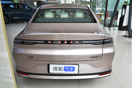 正后