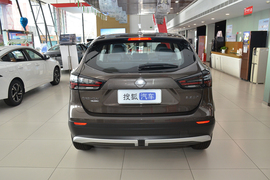 正后
