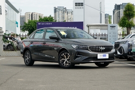 2027款吉利帝豪 向上 1.5L 手动豪华型