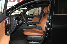 前排空间