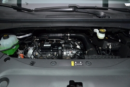 2026款广汽传祺M8 2.0T 尊享版