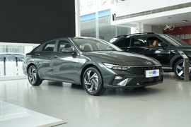 2026款现代伊兰特 1.5L CVT GLX精英版
