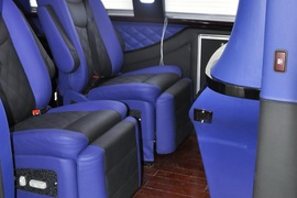2014款中欧维达莱斯B型6座商旅车