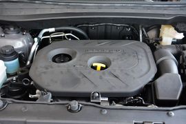 2013款现代ix35 2.0L手自一体两驱智能型