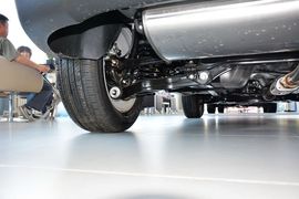 2013款现代ix35 2.0L手自一体两驱智能型