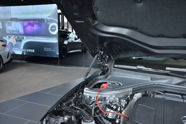 2026款奔驰GLC 260 4MATIC 轿跑SUV 改款