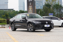 2027款大众帕萨特 Pro 380TSI 豪华版
