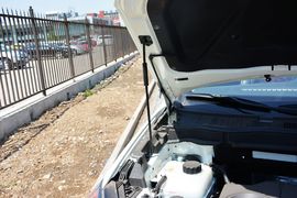 2014款双龙柯兰多2.0L 汽油两驱自动典藏版