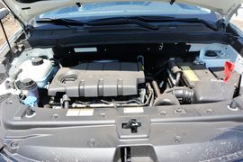 2014款双龙柯兰多2.0L 汽油两驱自动典藏版