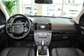 2014款路虎神行者2 2.0T Si4 HSE汽油版