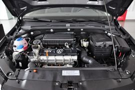 2014款大众速腾1.6L自动舒适型
