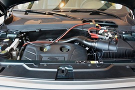 2014款路虎神行者2 2.0T Si4 S汽油版