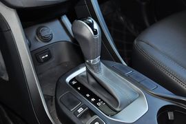 2013款现代胜达2.4 GLS自动两驱智能型
