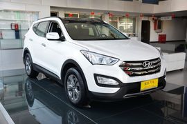 2013款现代胜达2.4 GLS自动两驱智能型