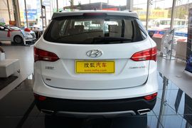 2013款现代胜达2.4 GLS自动两驱智能型