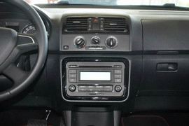 2014款斯柯达晶锐1.6L手自一体Sport版