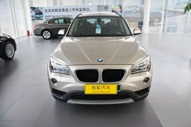 2013款宝马X1 sDrive18i领先型