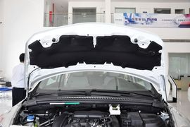 2014款标致3008 1.6THP 罗兰-加洛斯版