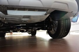 2014款标致3008 1.6THP 罗兰-加洛斯版