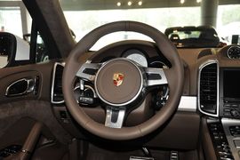 2012款保时捷Cayenne GTS