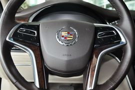 2014款凯迪拉克XTS 36S手自一体铂金版