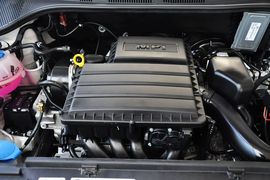 2013款斯柯达昕锐1.6L自动优选型