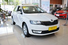 2013款斯柯达昕锐1.6L自动优选型