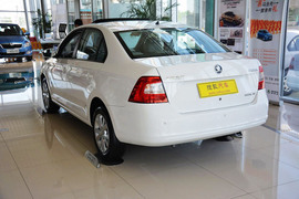 2013款斯柯达昕锐1.6L自动优选型