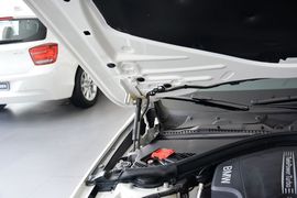2014款宝马320i进取型