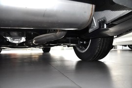 2014款宝马320i进取型