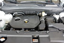 2013款现代ix35 2.0L手自一体两驱领先型 国V