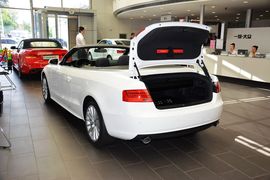 2014款奥迪A5敞篷45TFSI