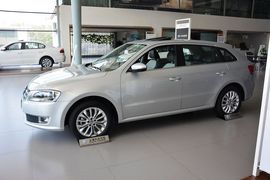 2013款大众朗行1.4T自动豪华型