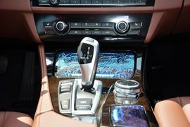 2014款宝马528Li xDrive领先型